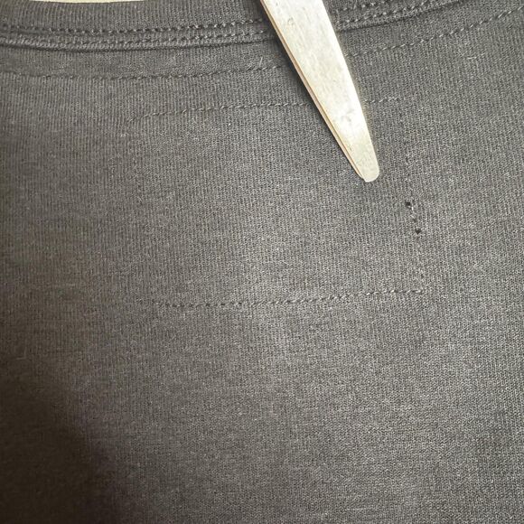 True Religion Sweater Mens 2XL Black White Contrast Stripe Crew Logo M18SF242K2G - Picture 11 of 12